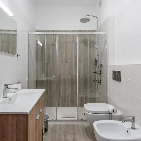 Cosy 3bdr Flat Near By Lovelystay *